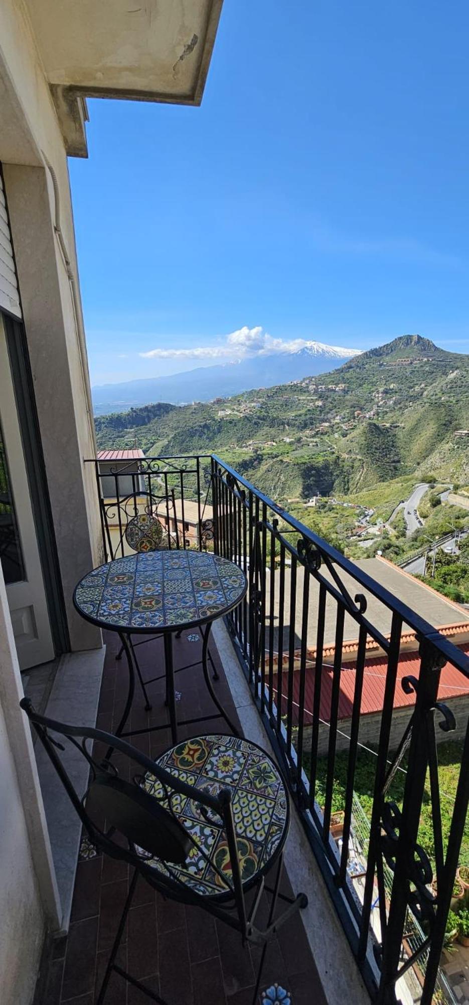 La Casa Di Gio Bed & Breakfast ตาออร์มินา ภายนอก รูปภาพ